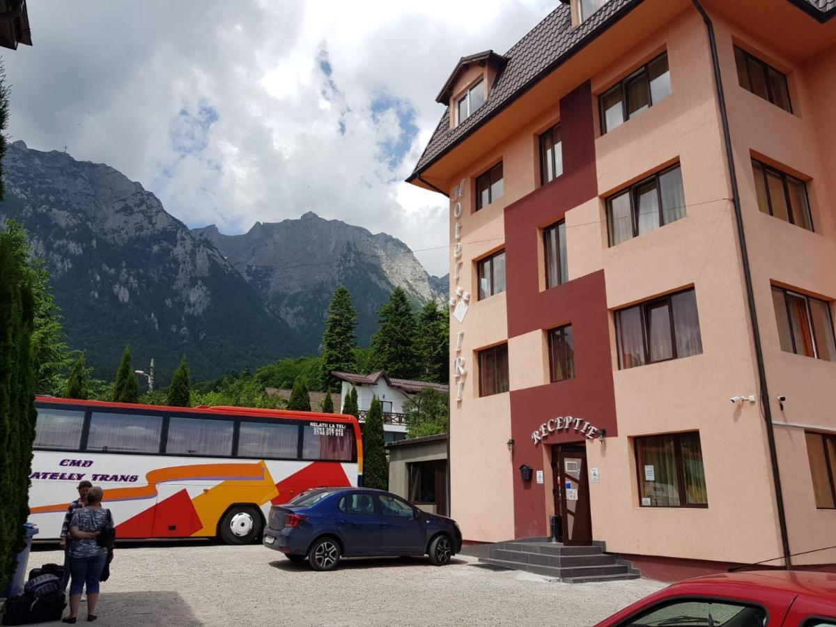 Hotel Iri Buşteni Exterior foto